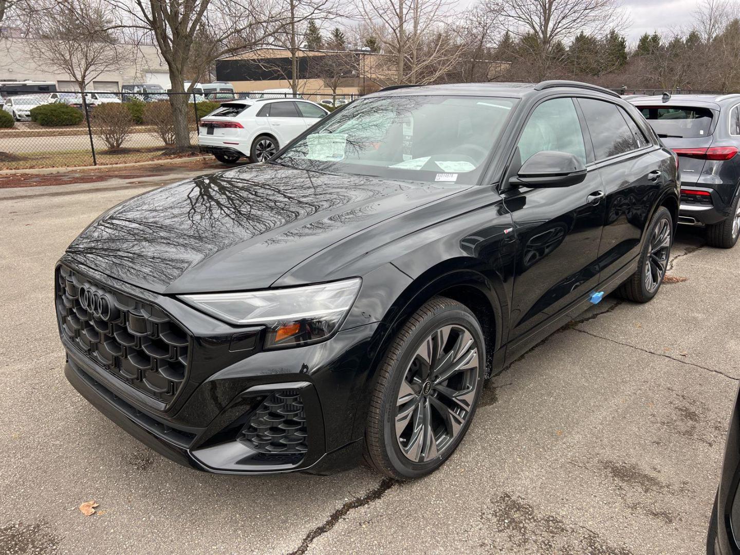 2026 Audi Q8 55 Premium Plus quattro Tiptonic's photo