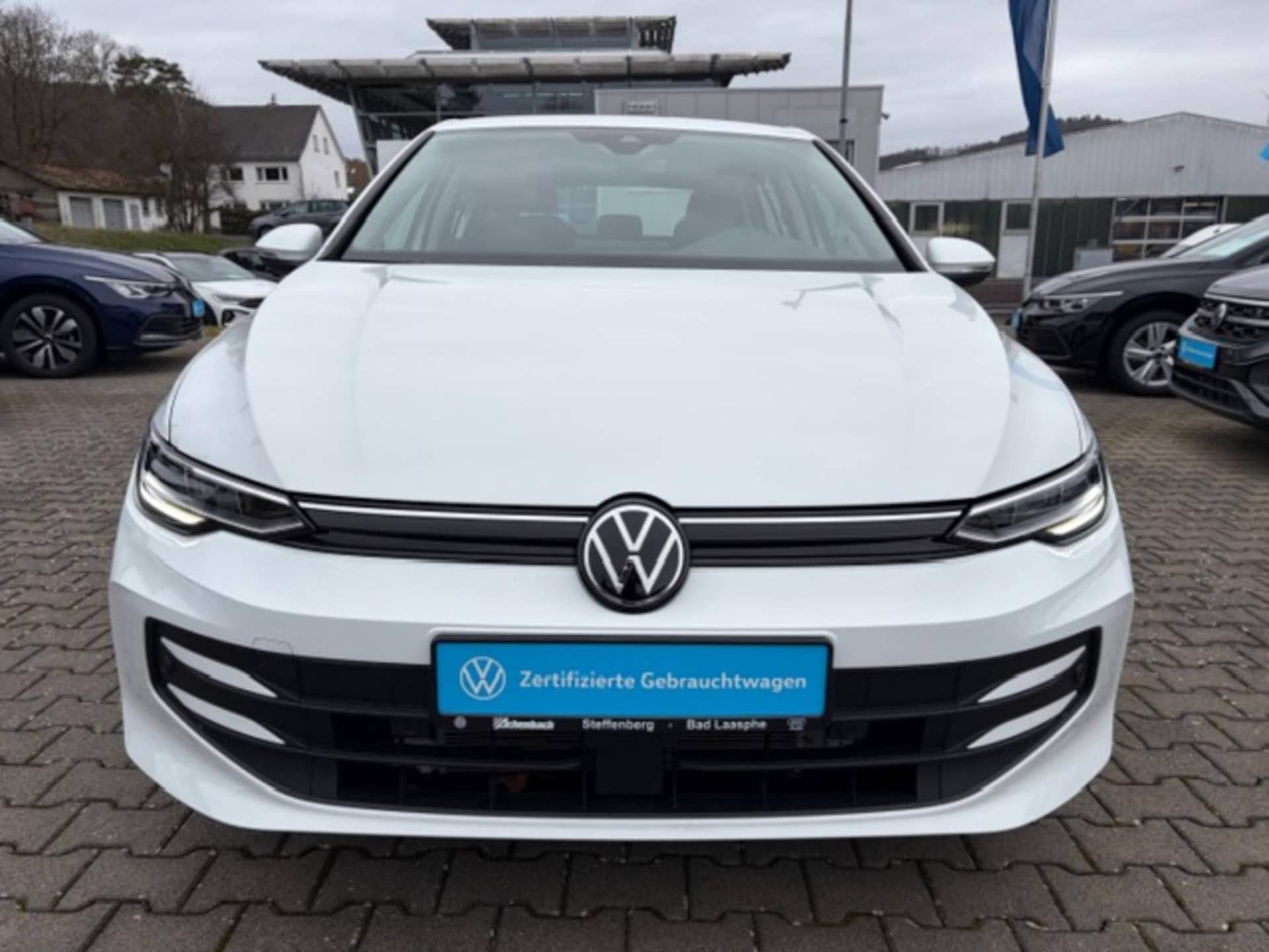 Volkswagen Golf Life