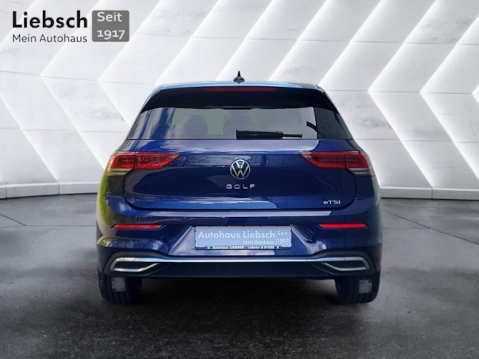 Volkswagen Golf Style