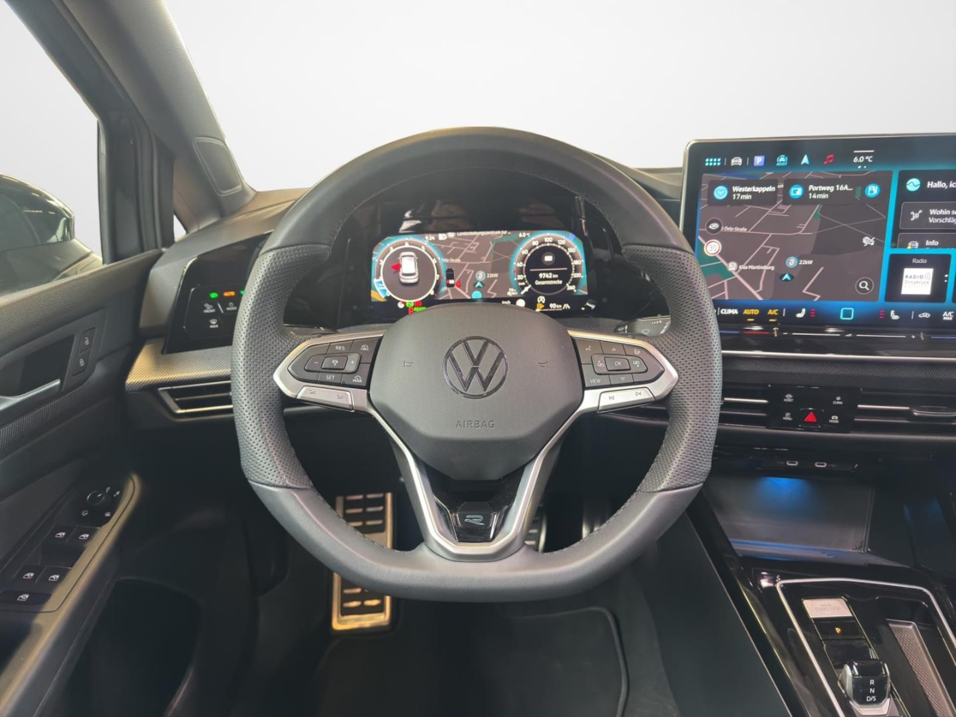 Volkswagen Golf R-Line
