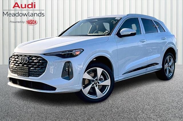 2025 Audi New Q5 Premium Plus's photo