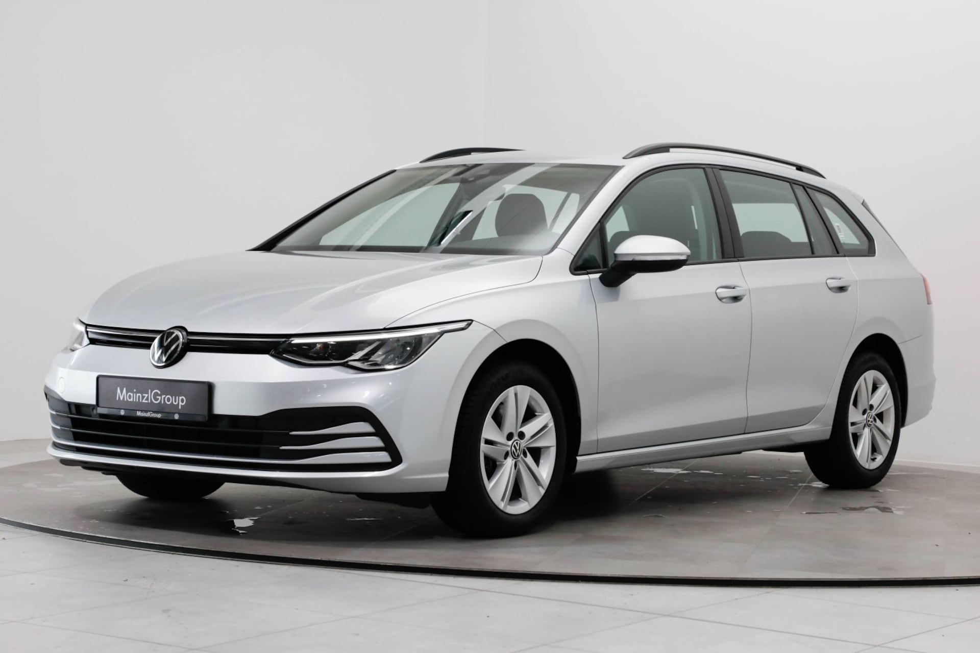 Volkswagen Golf Variant Life