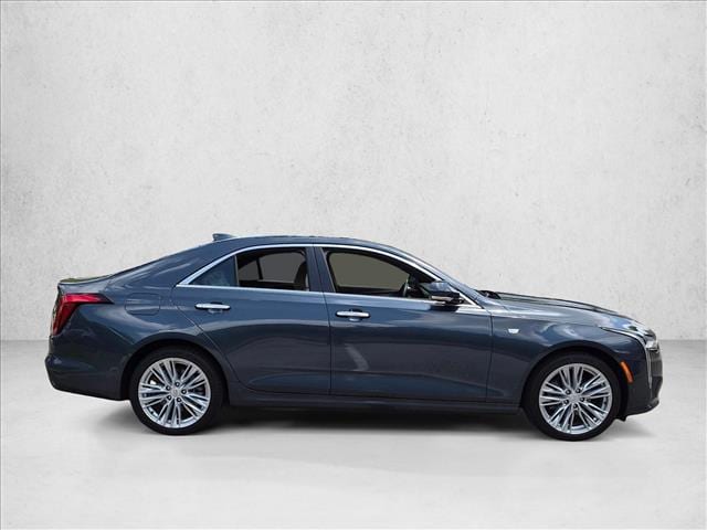 2025 Cadillac CT4