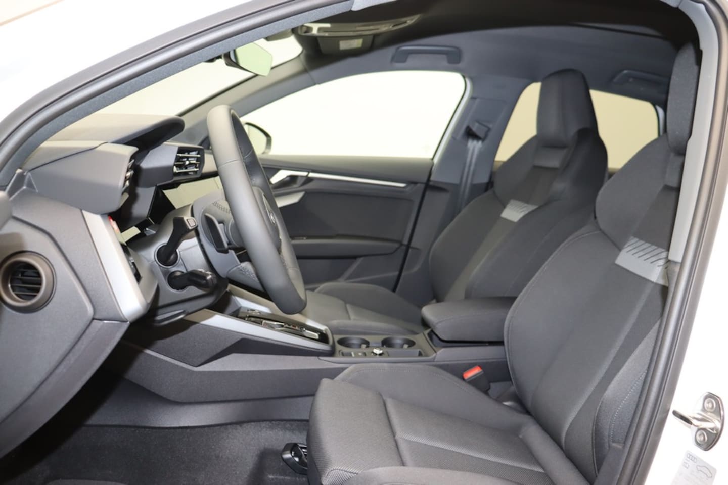Bild über Audi A3 Sportback TDI S tronic - für weitere Informationen kontaktieren Sie den Audi Partner