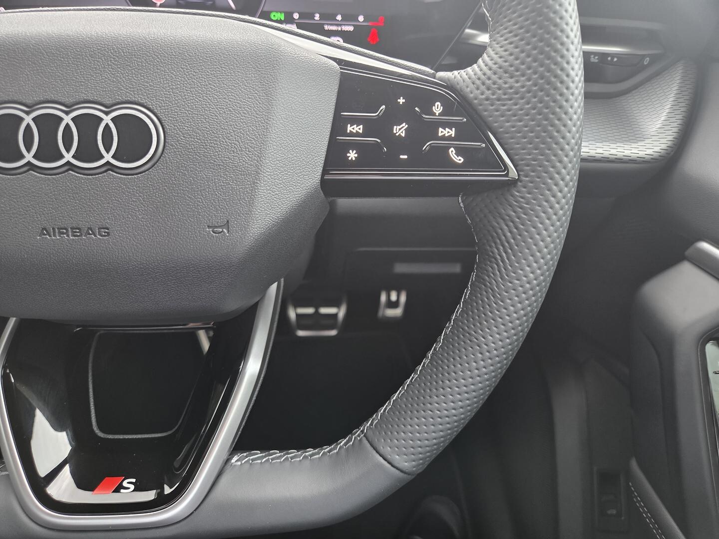 Image about Audi Q5 Sportback TFSI quattro 200 kW sport