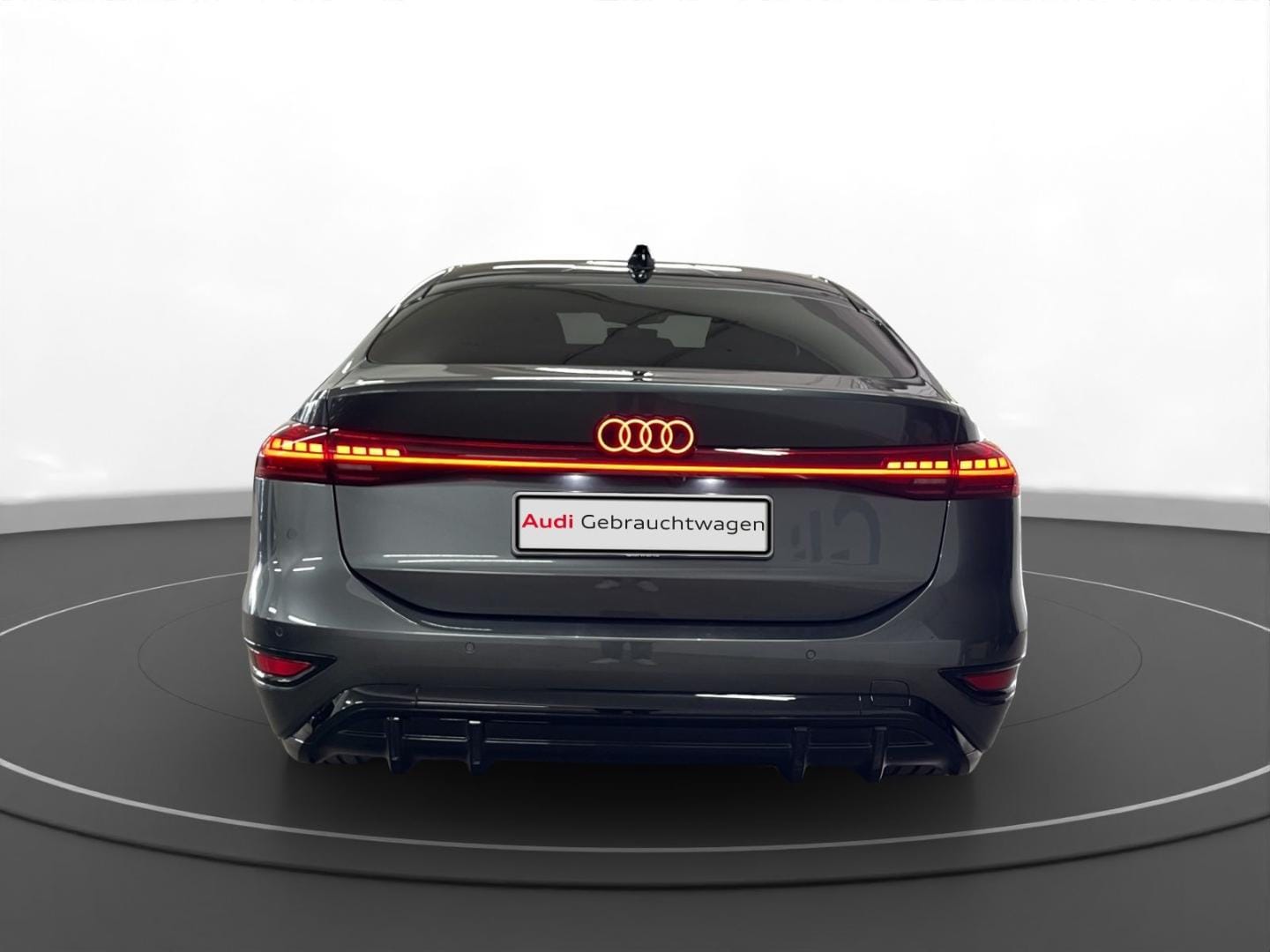 Bild über Audi A6 Sportback e-tron e-tron - für weitere Informationen kontaktieren Sie den Audi Partner