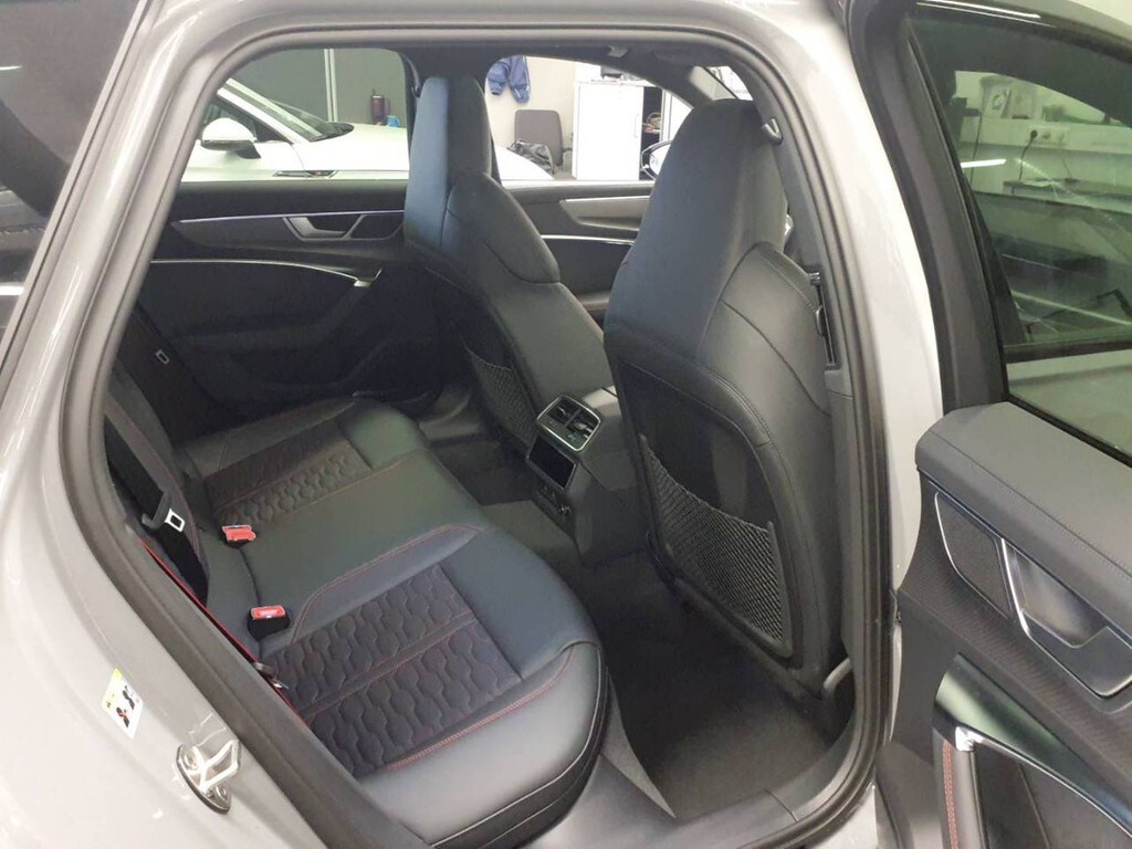 Image about Audi RS 6 Avant performance quattro tiptronic