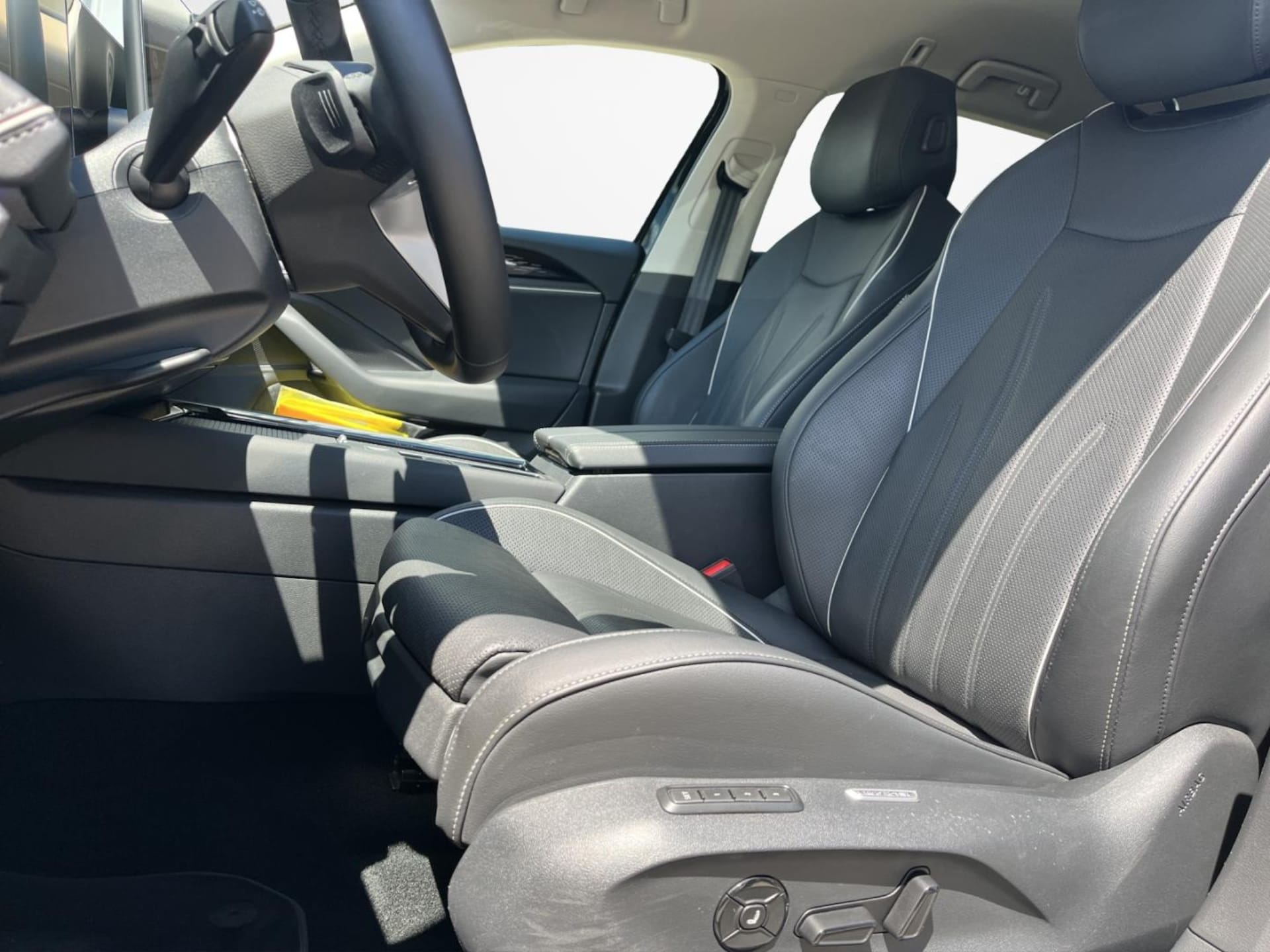 Volkswagen Passat Elegance
