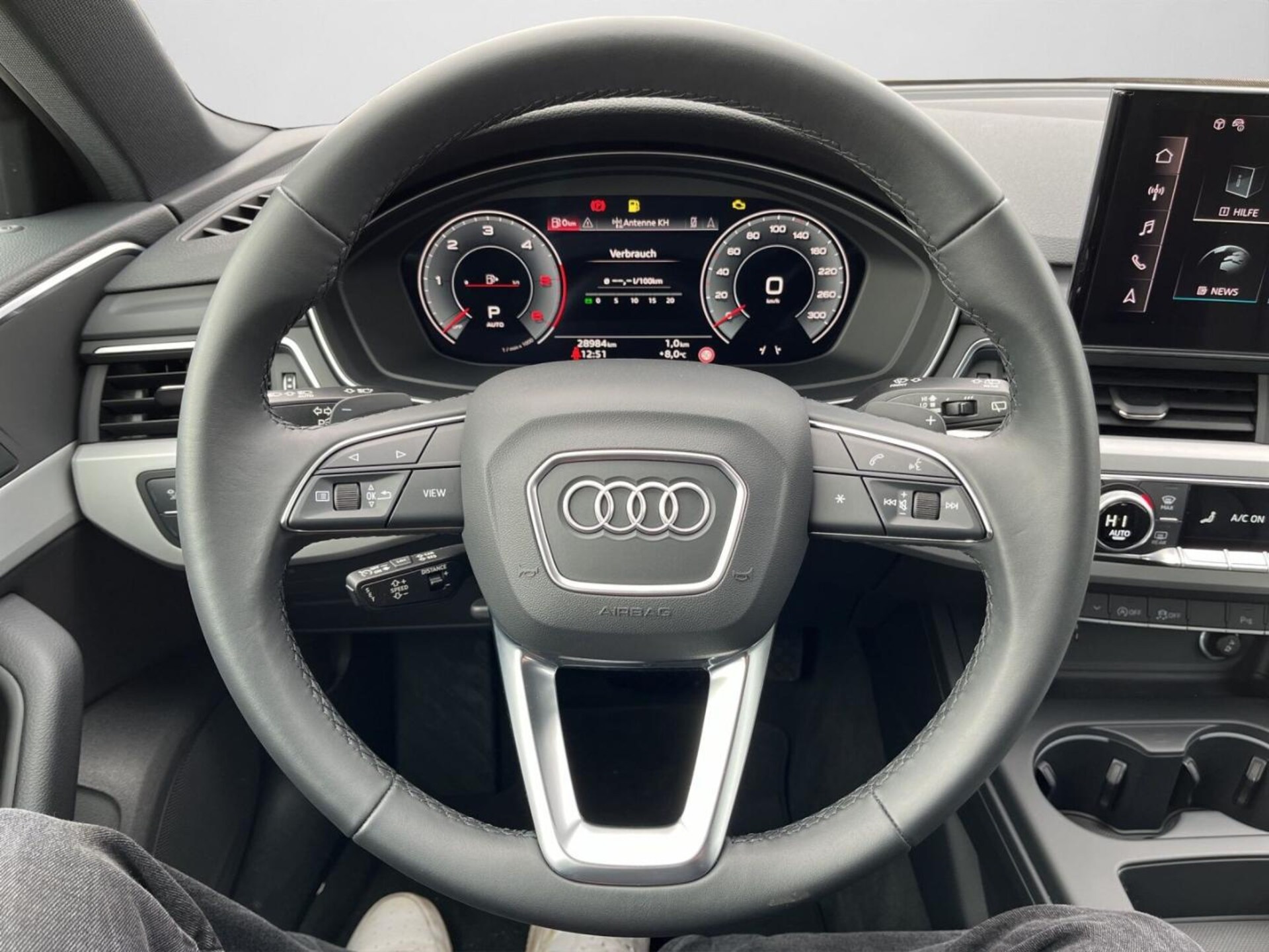 Audi A4 Avant S line