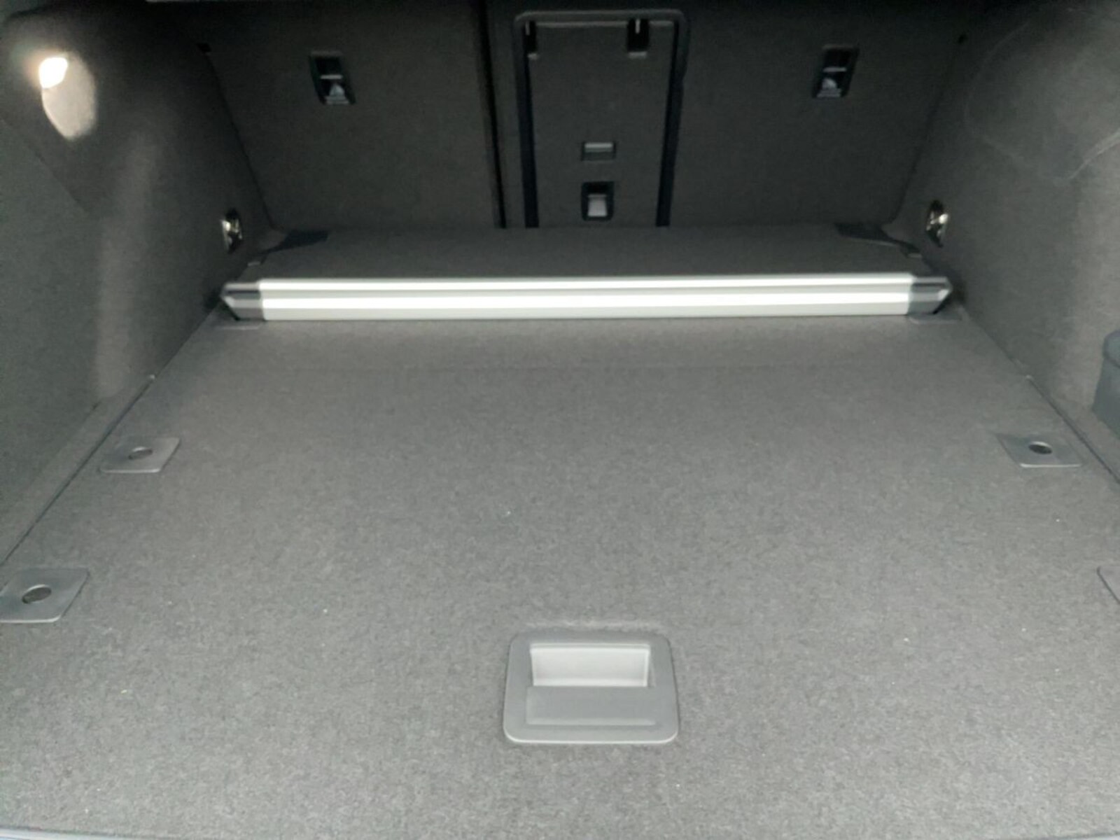 Volkswagen Passat – Bild 13
