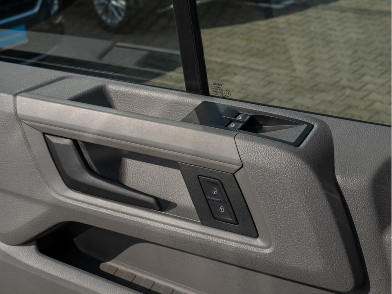 Volkswagen Crafter Kasten mittlerer Radstand – Bild 17