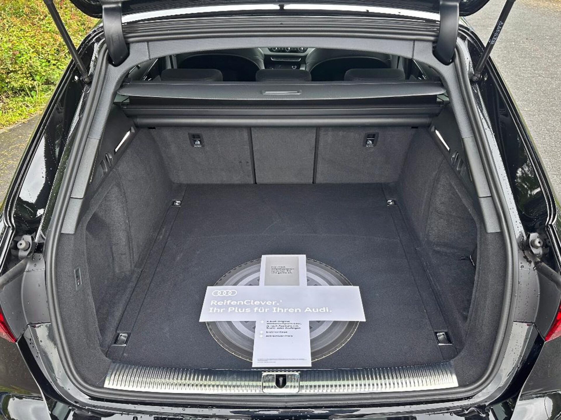 Audi A4 Avant S line