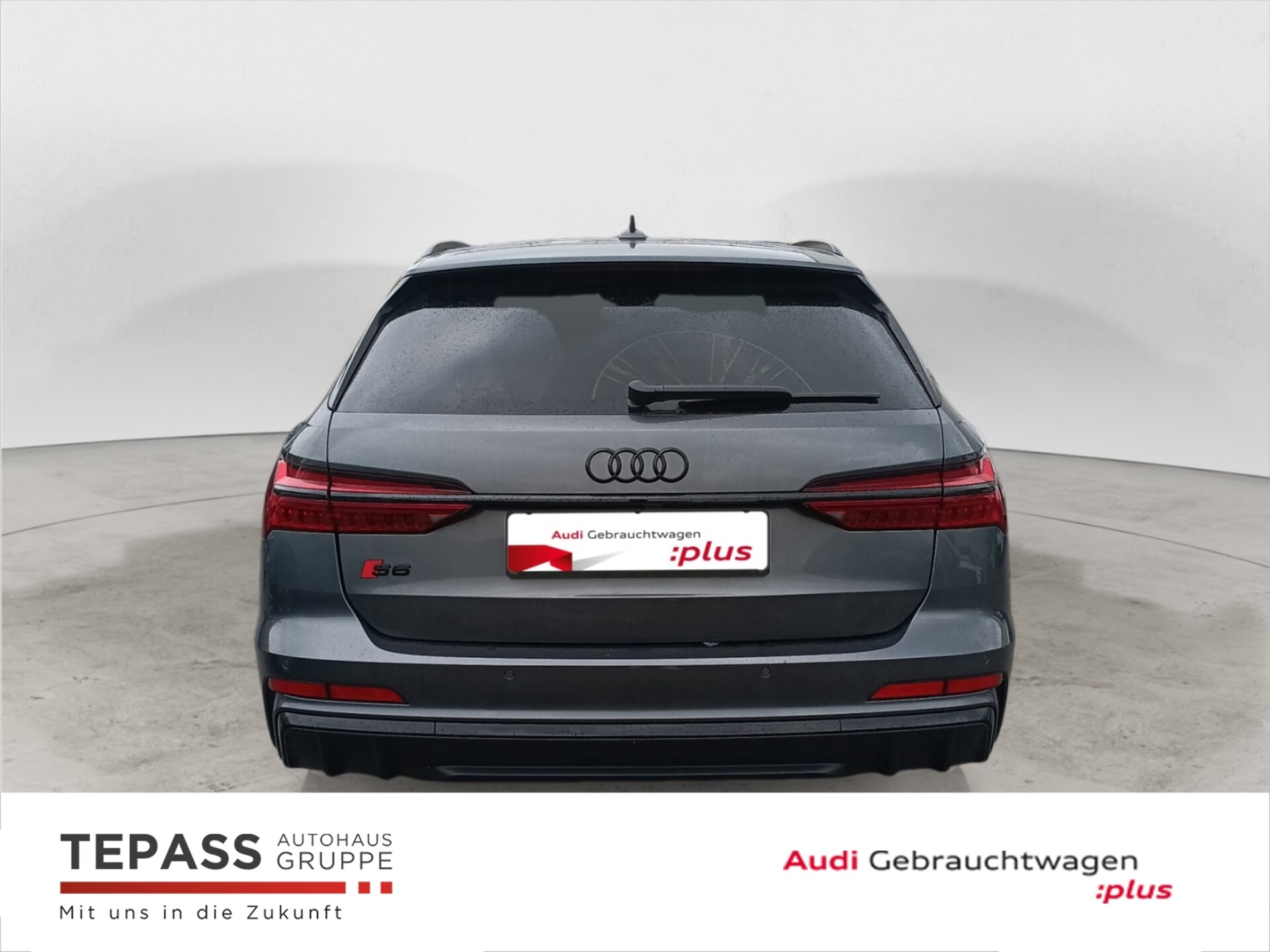 Audi S6 Avant
