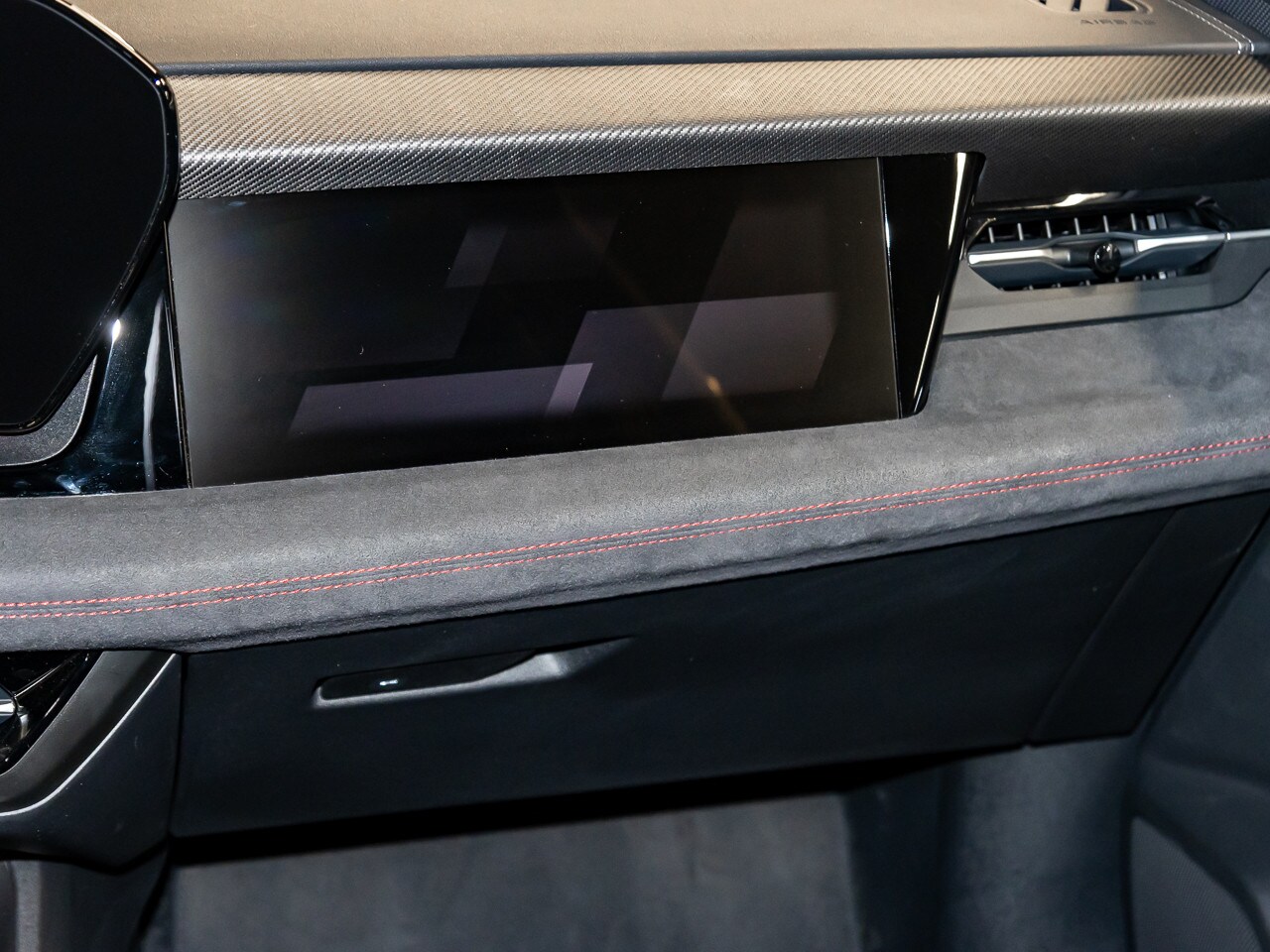 Image about Audi Q6 SUV e-tron e-tron quattro
