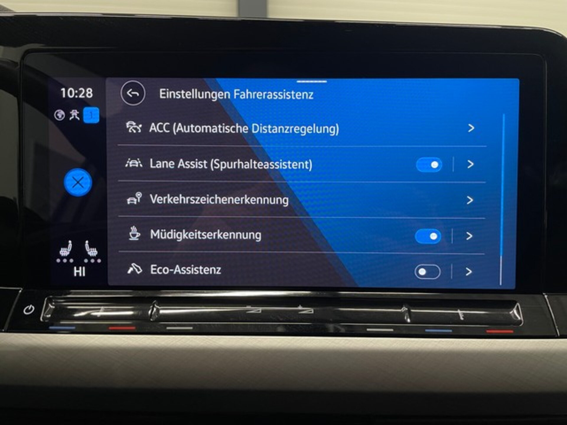 Volkswagen Golf Variant Life