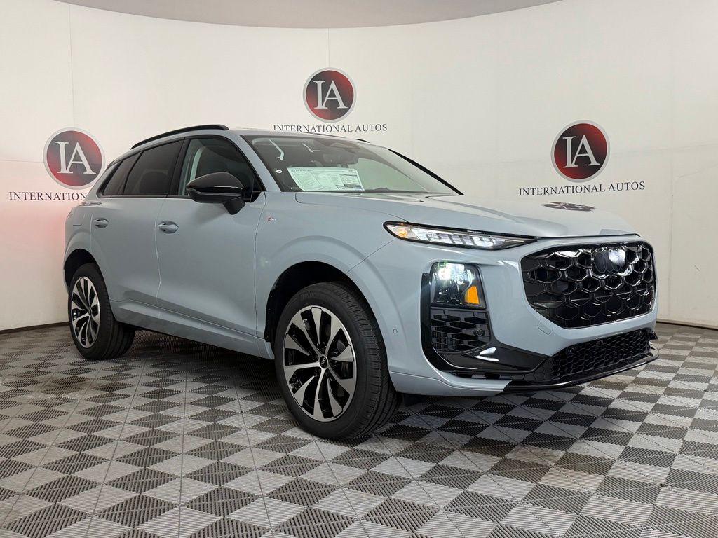 2026 Audi Q3 S line quattro's photo