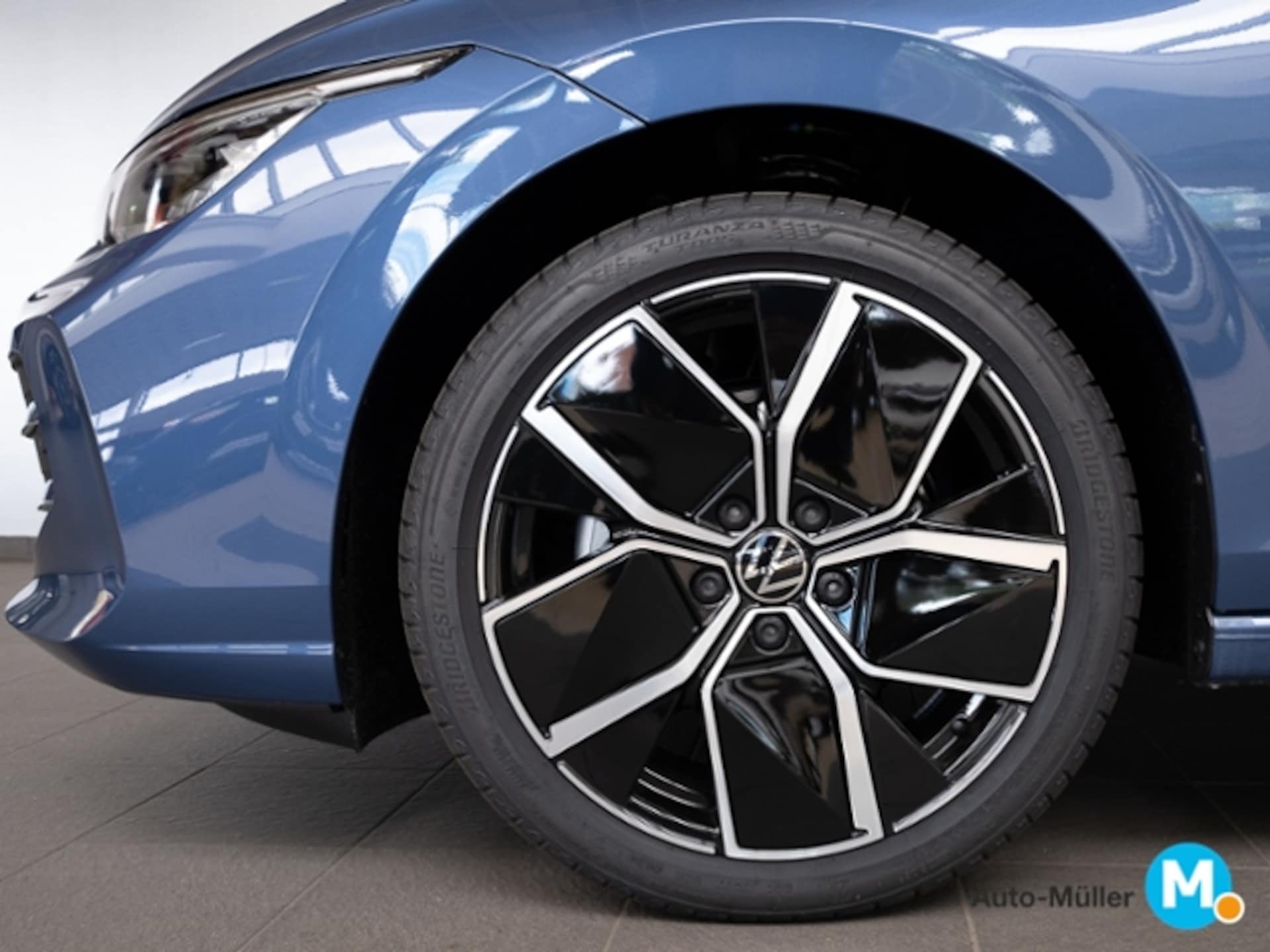 Volkswagen Golf Style