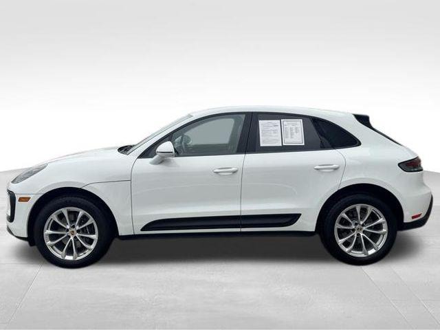 2025 Porsche Macan