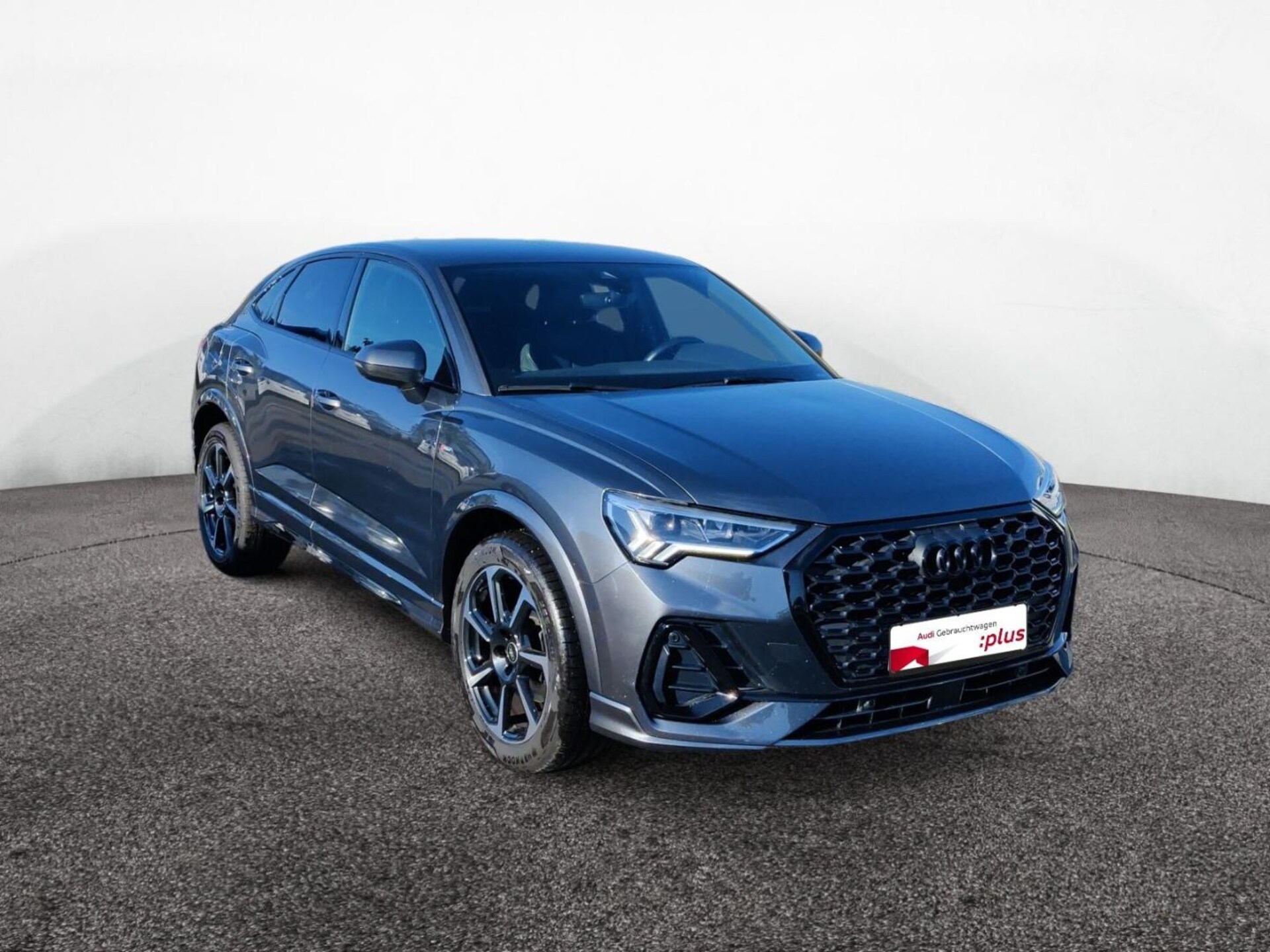 Audi Q3 Sportback S line