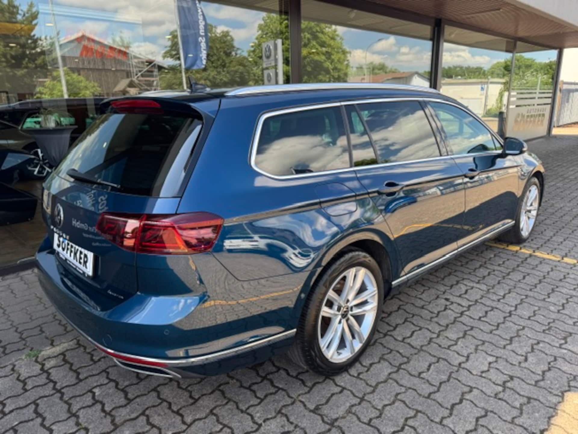 Volkswagen Passat Variant Elegance
