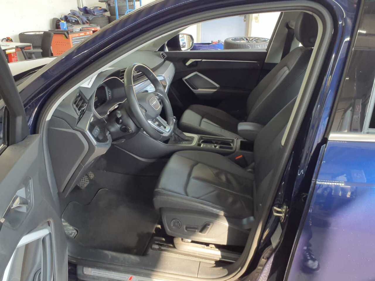 Image about Audi Q3 40 TFSI quattro S tronic