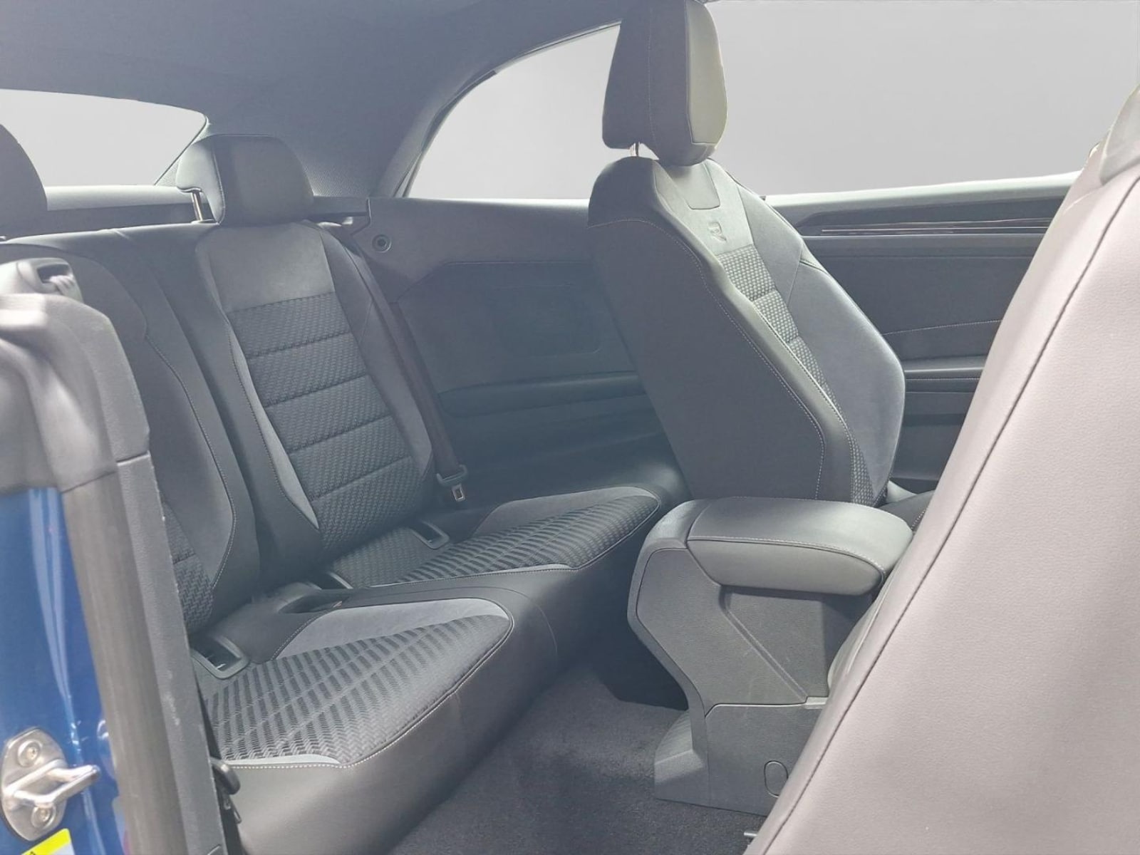 Volkswagen T-Roc Cabriolet – Bild 6