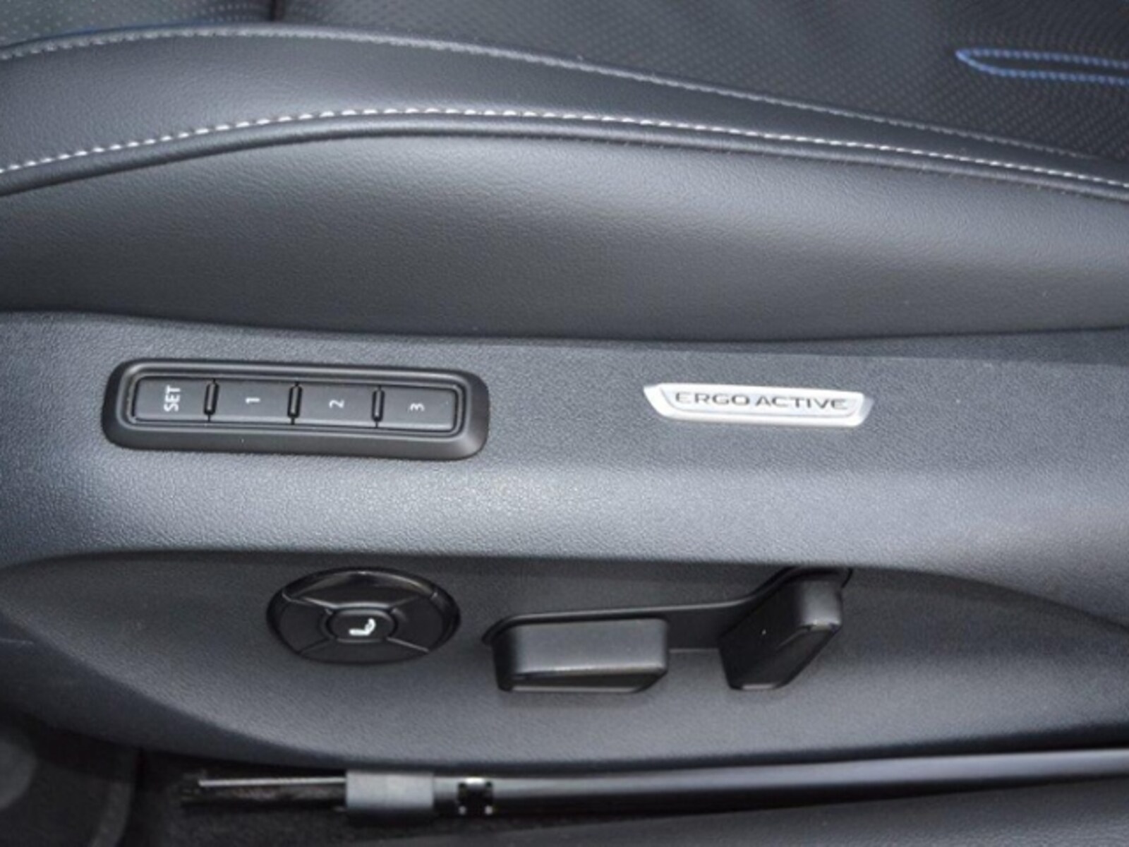 Volkswagen Passat – Bild 22