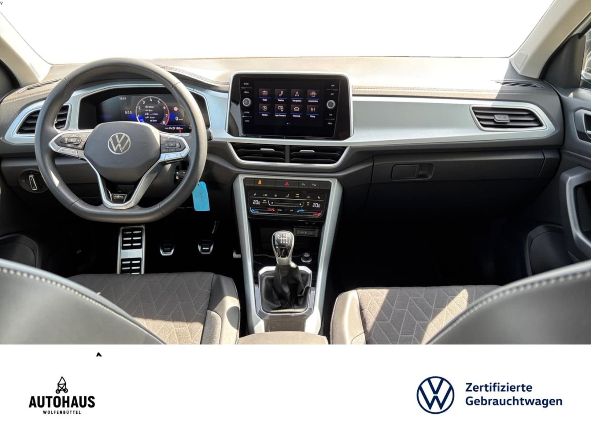 Volkswagen T-Roc Life