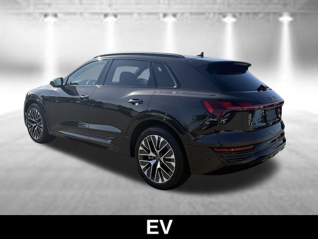 2024 Audi Q8 e-tron