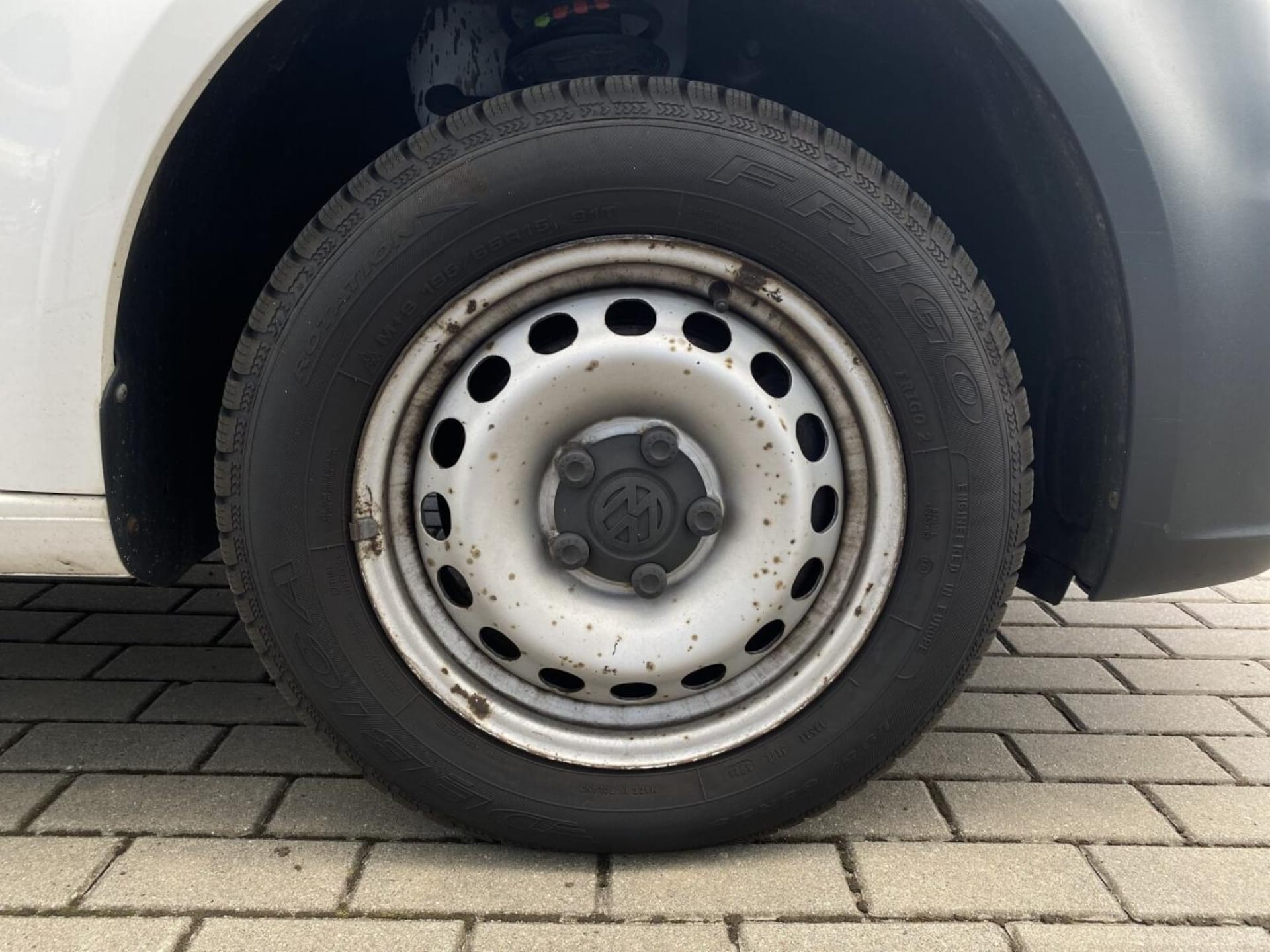 Volkswagen Caddy panel van