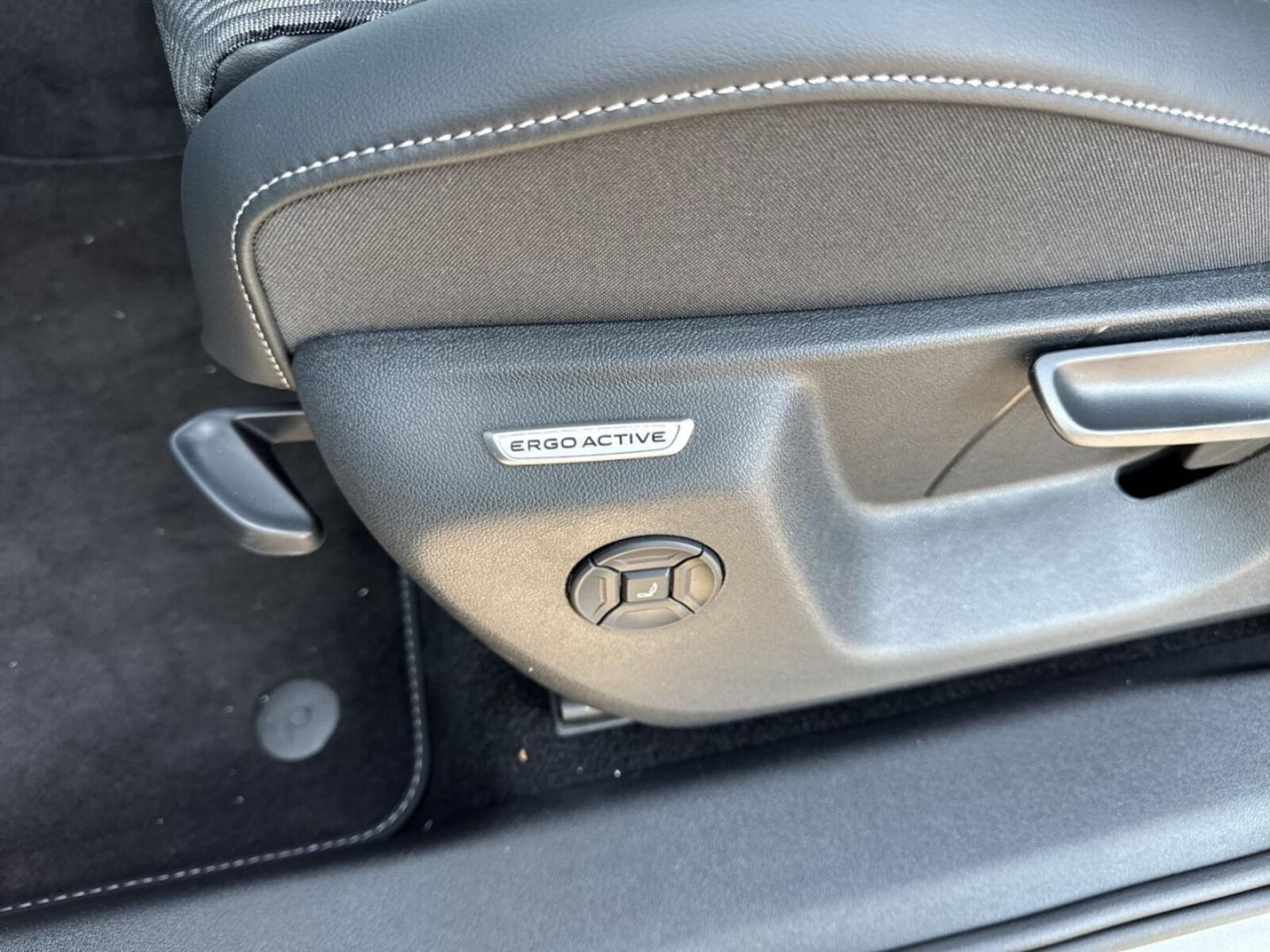 Volkswagen Tiguan – Bild 23