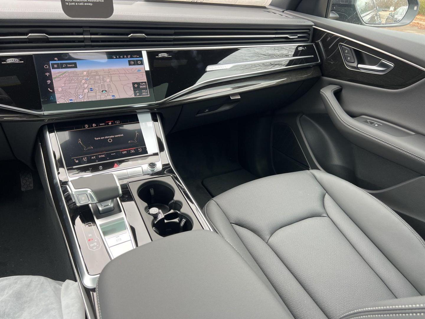 2026 Audi Q8 Premium Plus - Photo 15