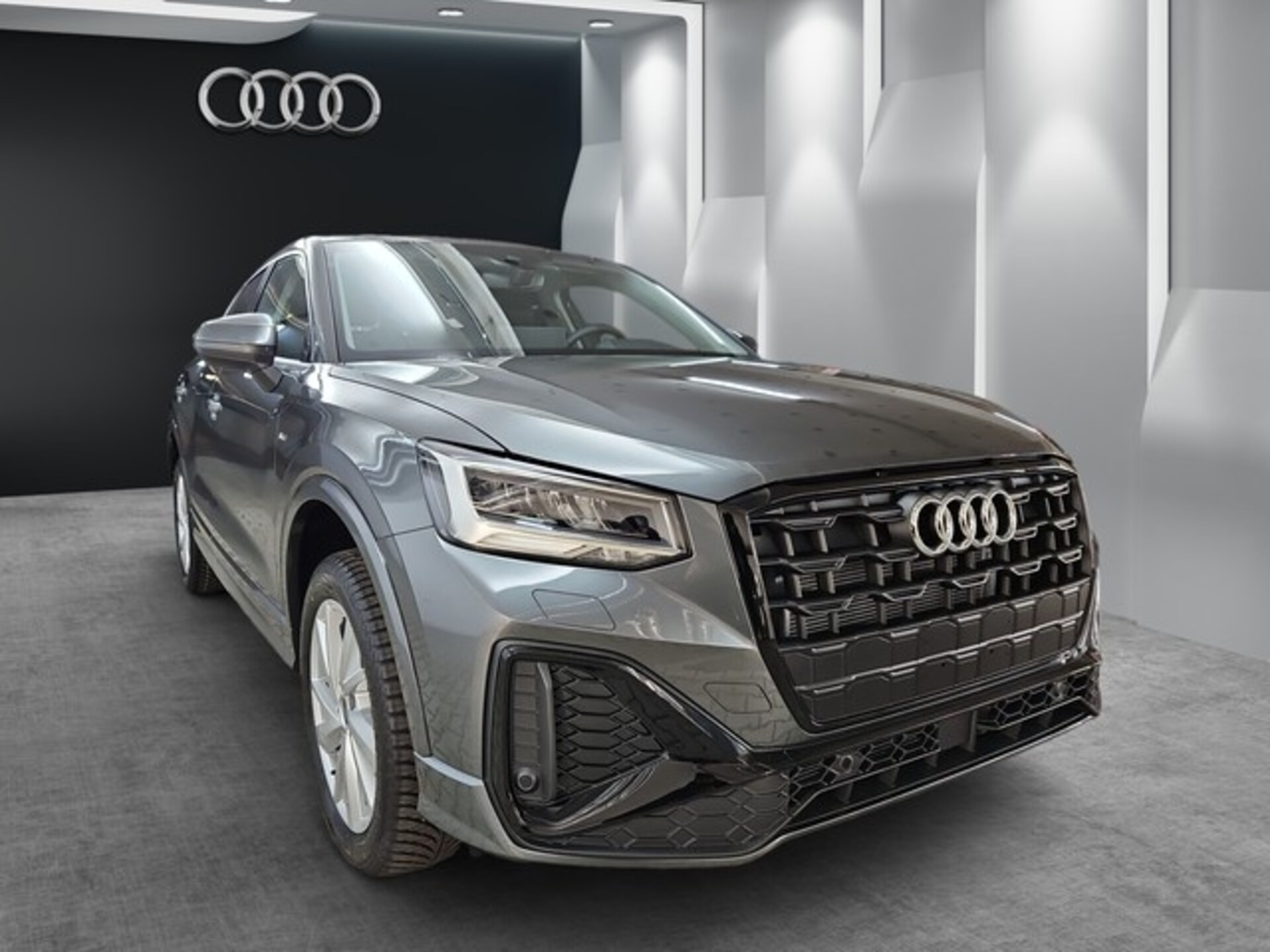 Audi Q2 S line