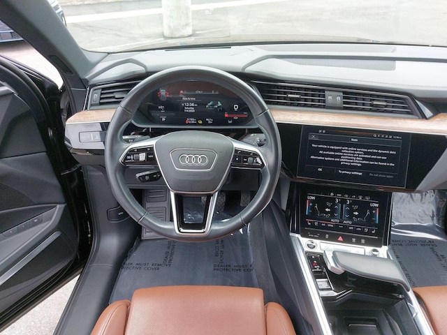2022 Audi e-tron Sportback Prestige - Photo 16