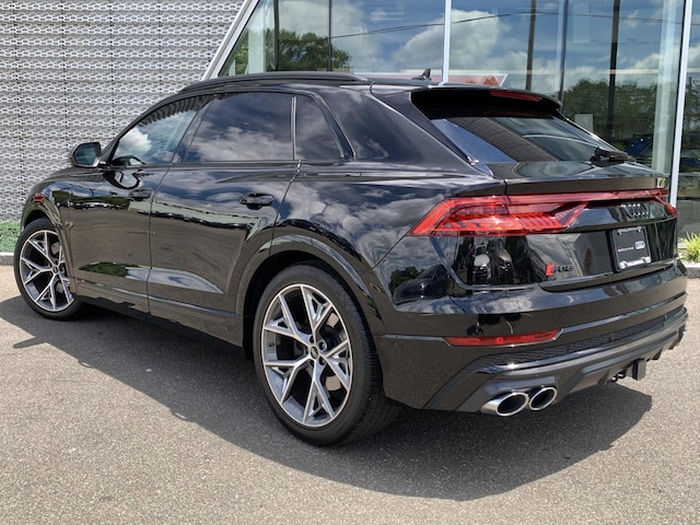 2023 Audi SQ8