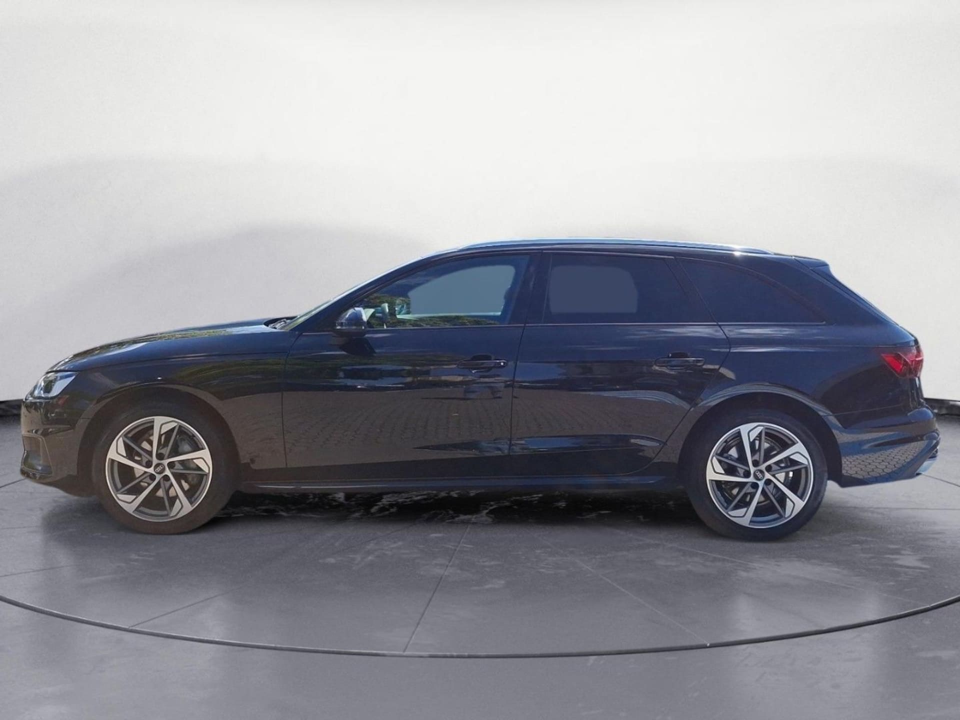 Audi A4 Avant Advanced