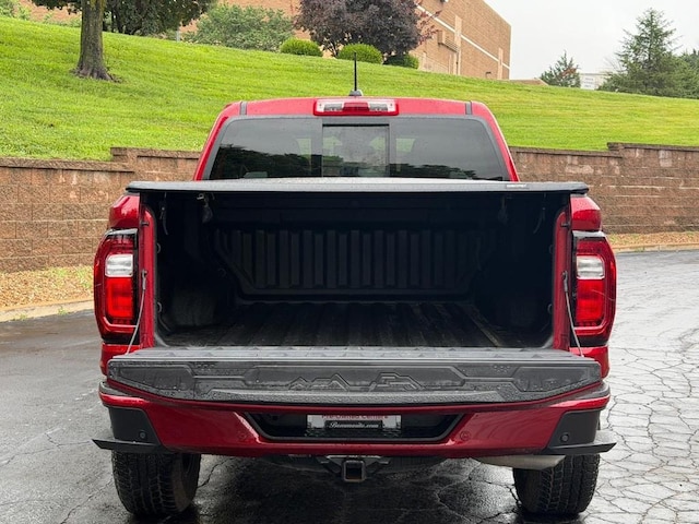2024 GMC Canyon