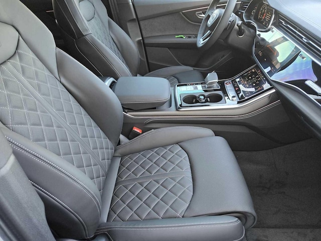 2026 Audi SQ7 Premium Plus - Photo 14