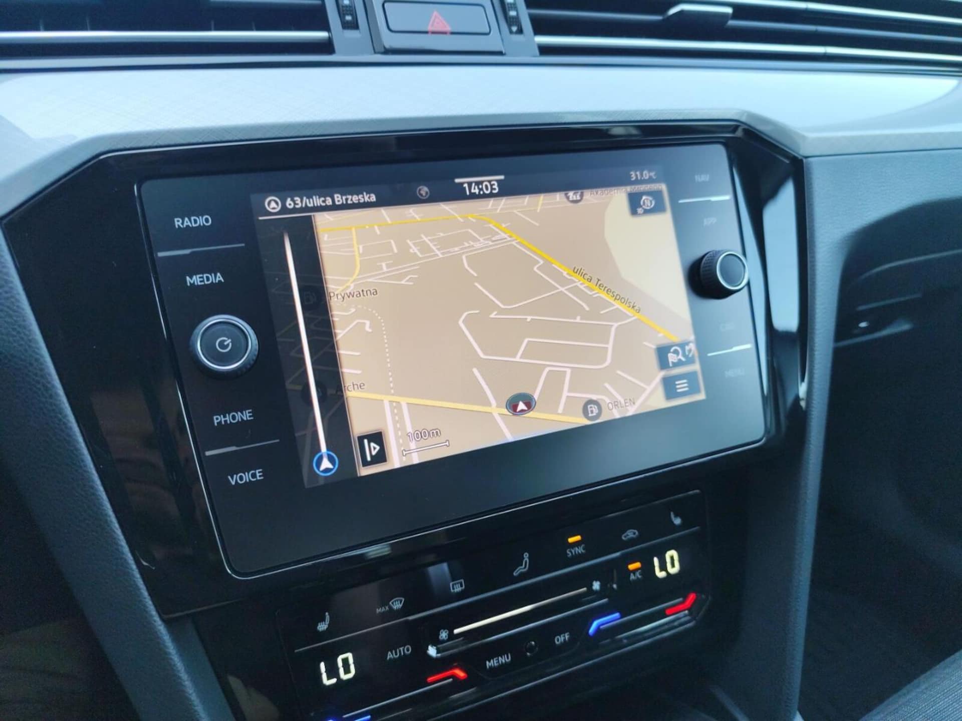 Volkswagen Passat Business