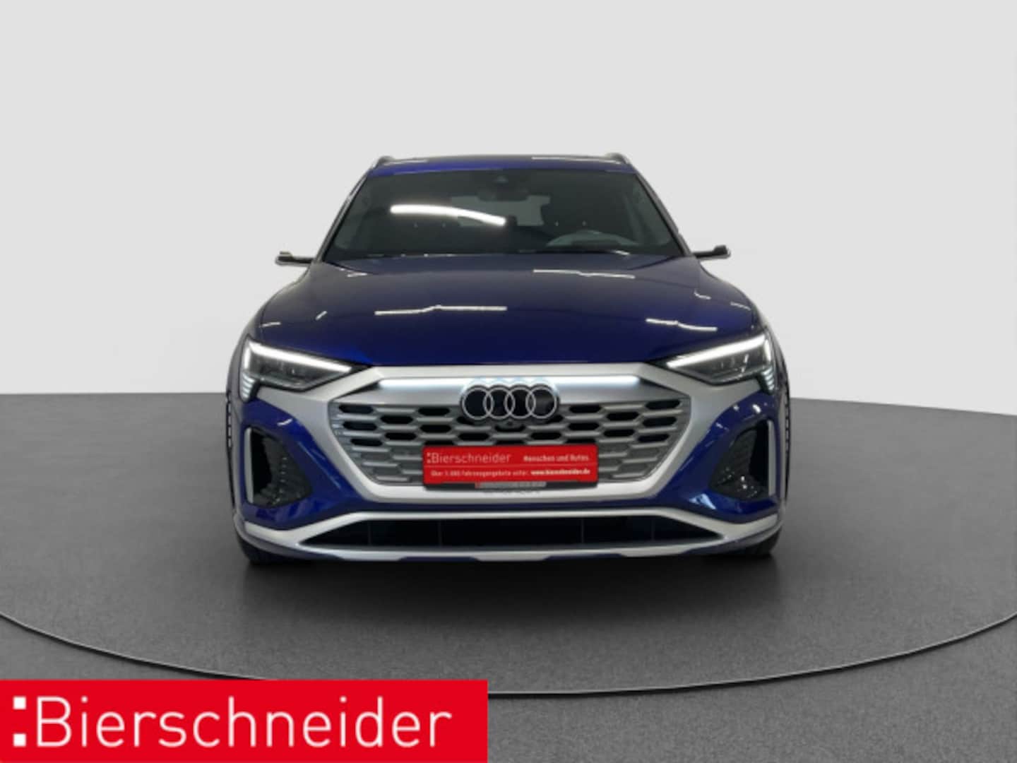 Bild über Audi SQ8 Sportback e-tron e-tron quattro - für weitere Informationen kontaktieren Sie den Audi Partner