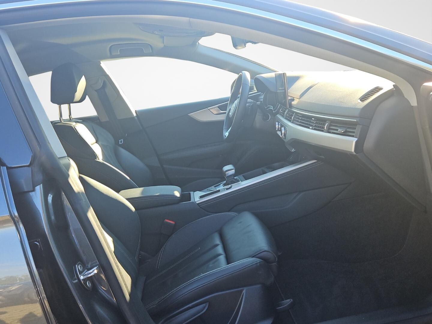 Bild über Audi A5 Sportback S line business 35 TDI S tronic - für weitere Informationen kontaktieren Sie den Audi Partner