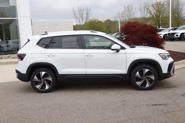 2025 Volkswagen Taos