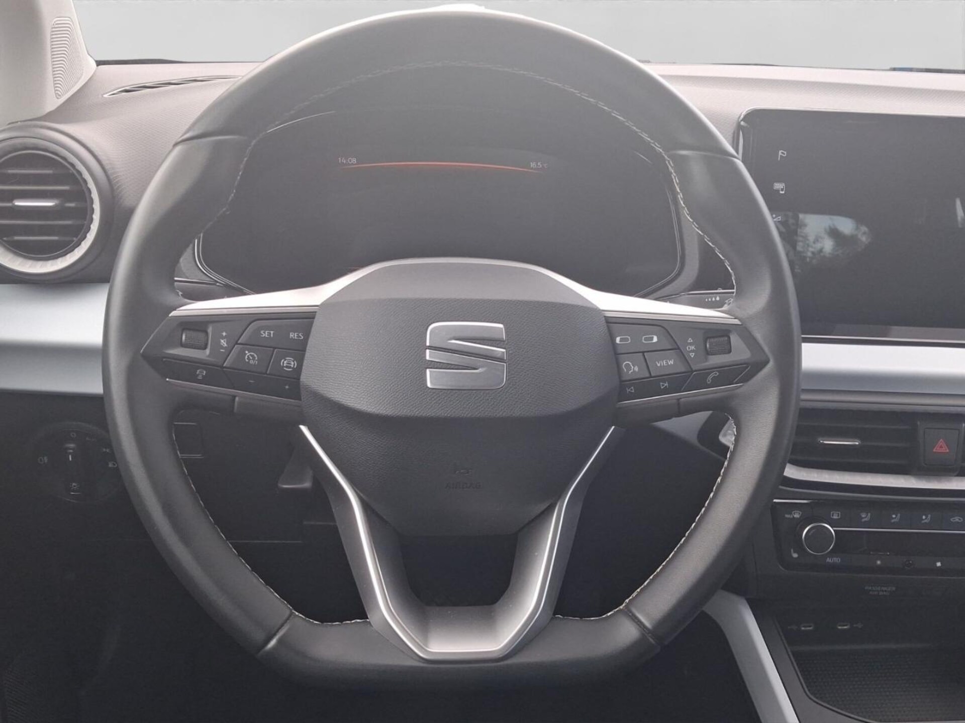 SEAT Arona Style
