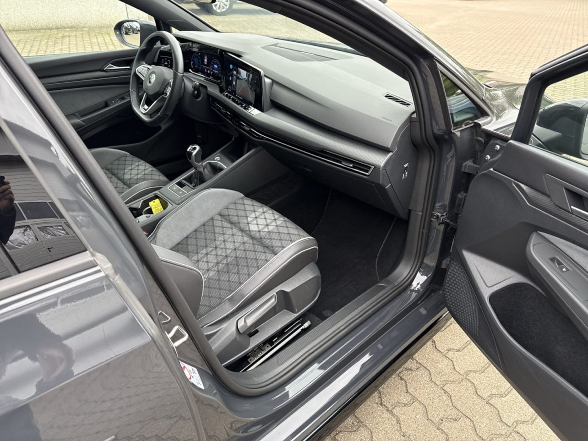Volkswagen Golf Variant R-Line
