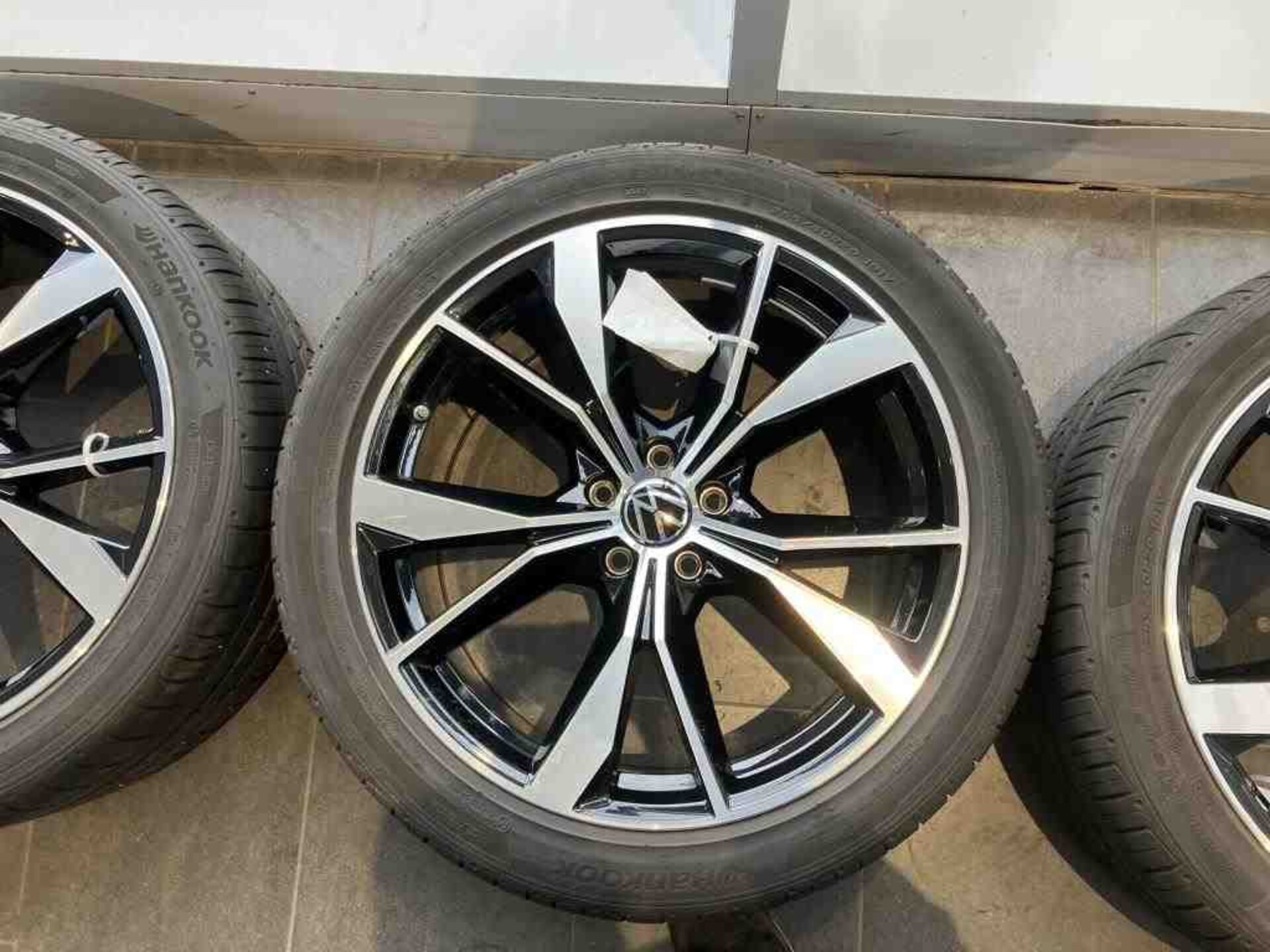 Volkswagen Tiguan R