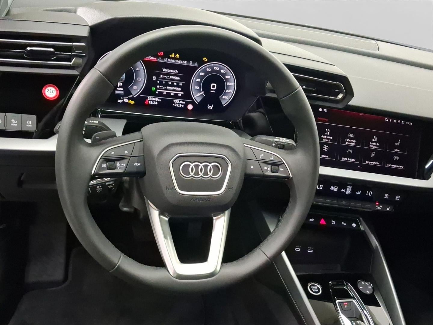 Bild über Audi A3 Sportback TFSI e advanced 40 TFSI e S tronic - für weitere Informationen kontaktieren Sie den Audi Partner