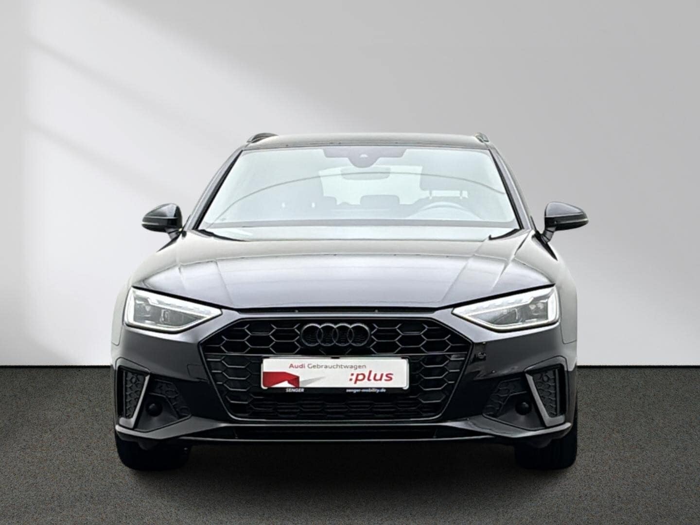 Bild über Audi A4 Avant S line 35 TFSI S tronic - für weitere Informationen kontaktieren Sie den Audi Partner