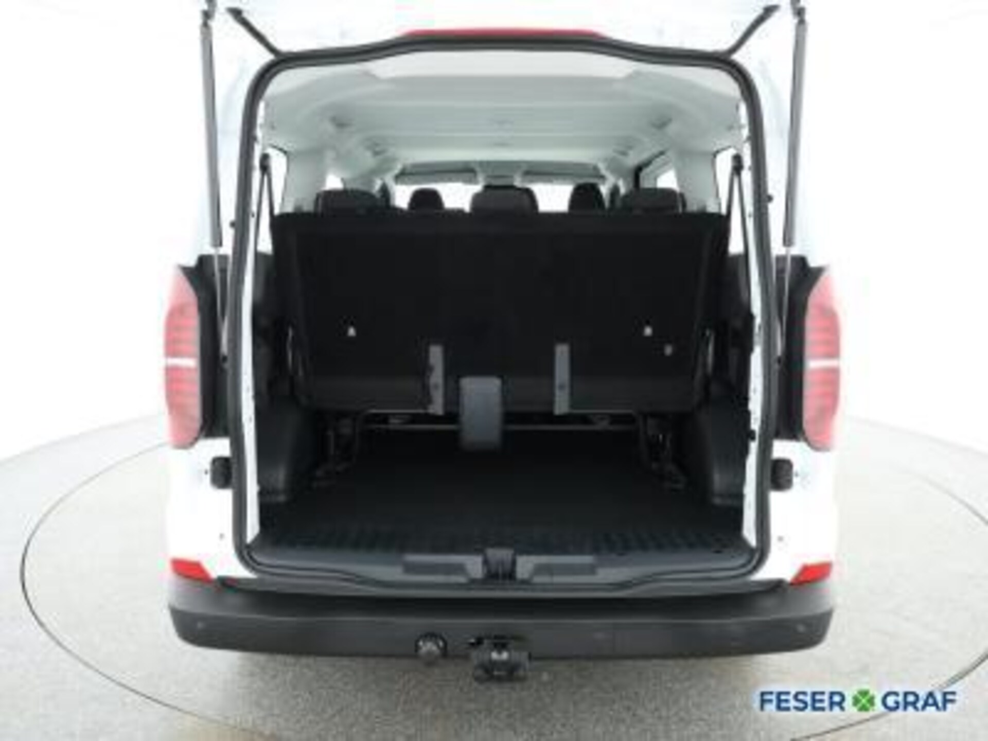 Volkswagen Transporter Kombi kurzer Radstand
