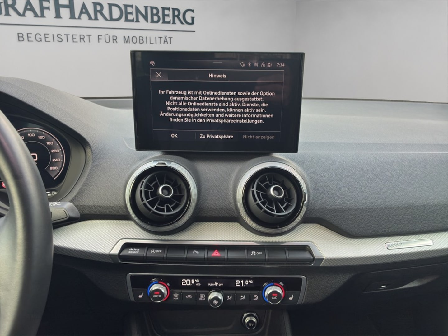 Bild über Audi Q2 advanced 35 TFSI S tronic - für weitere Informationen kontaktieren Sie den Audi Partner