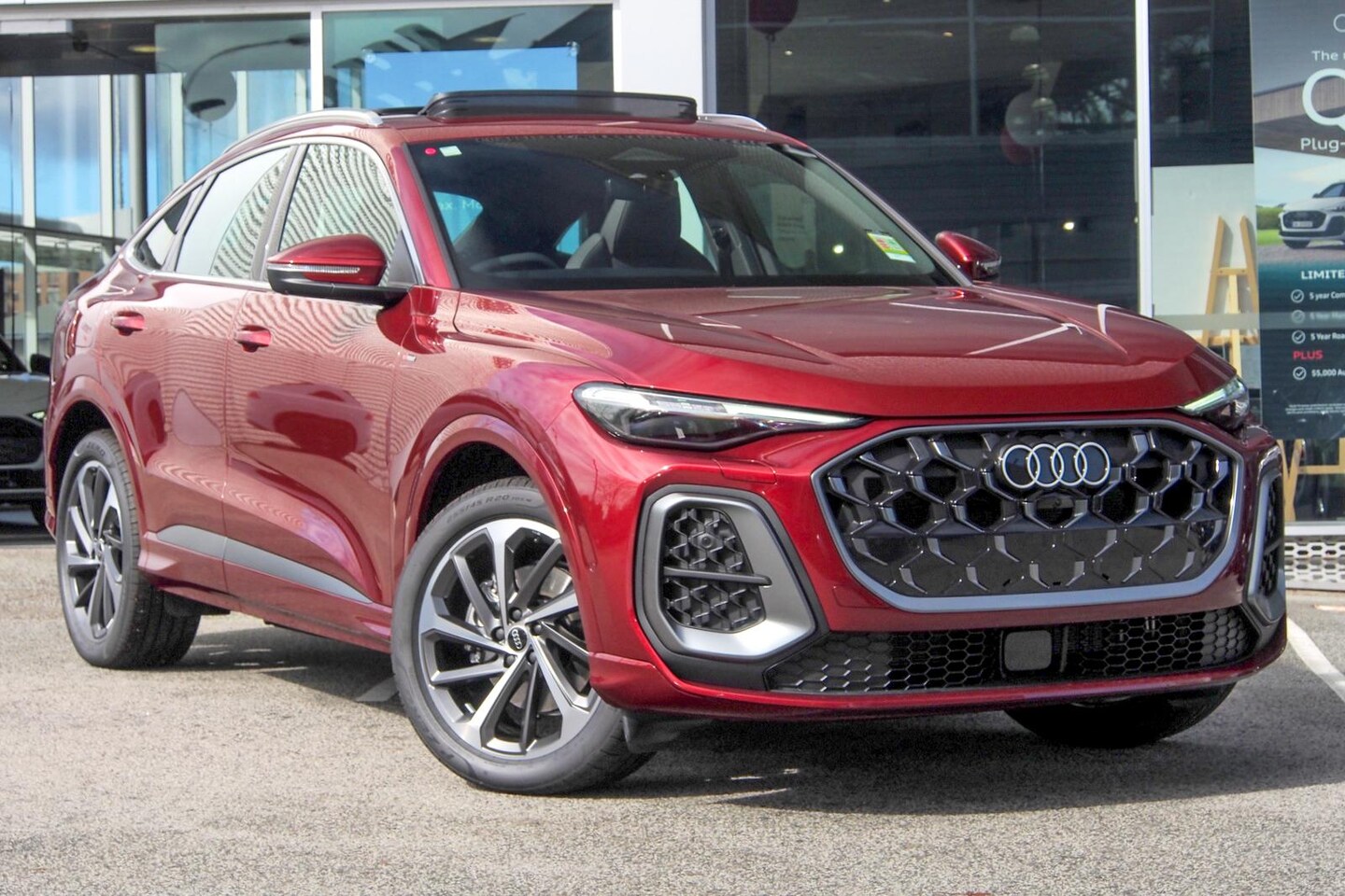 Image about Audi Q5 Sportback TFSI quattro 200 kW sport